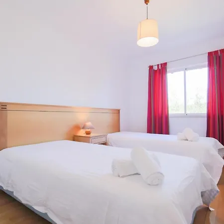 Apartment Nitin Aroeira (Setubal)